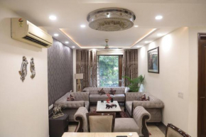 Divine India Service Apartment 3Bhk,J-223 Saket
